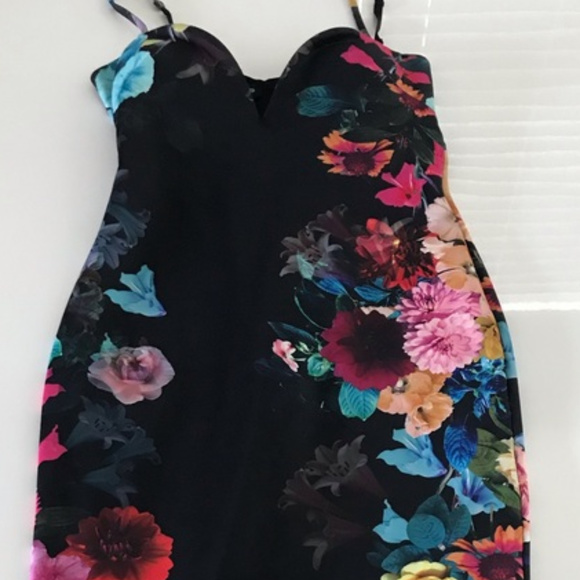 💋 Bebe Satin Floral Midi Dress RARE S Small New with Tag 💋 - Picture 7 of 8